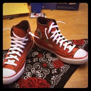 Converse® All Star Chuck Taylor II "Spare Chucks"